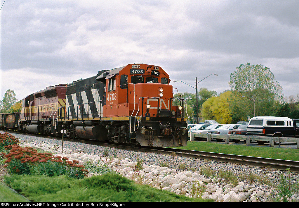 CN 4703